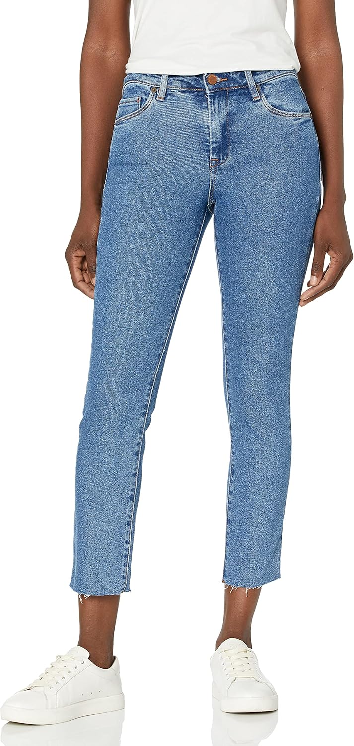 Madison in Saw You There - Image 31